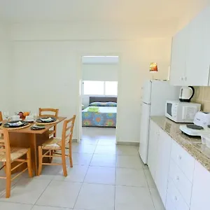 s-sari-flats.protaras-cy-hotels.com/